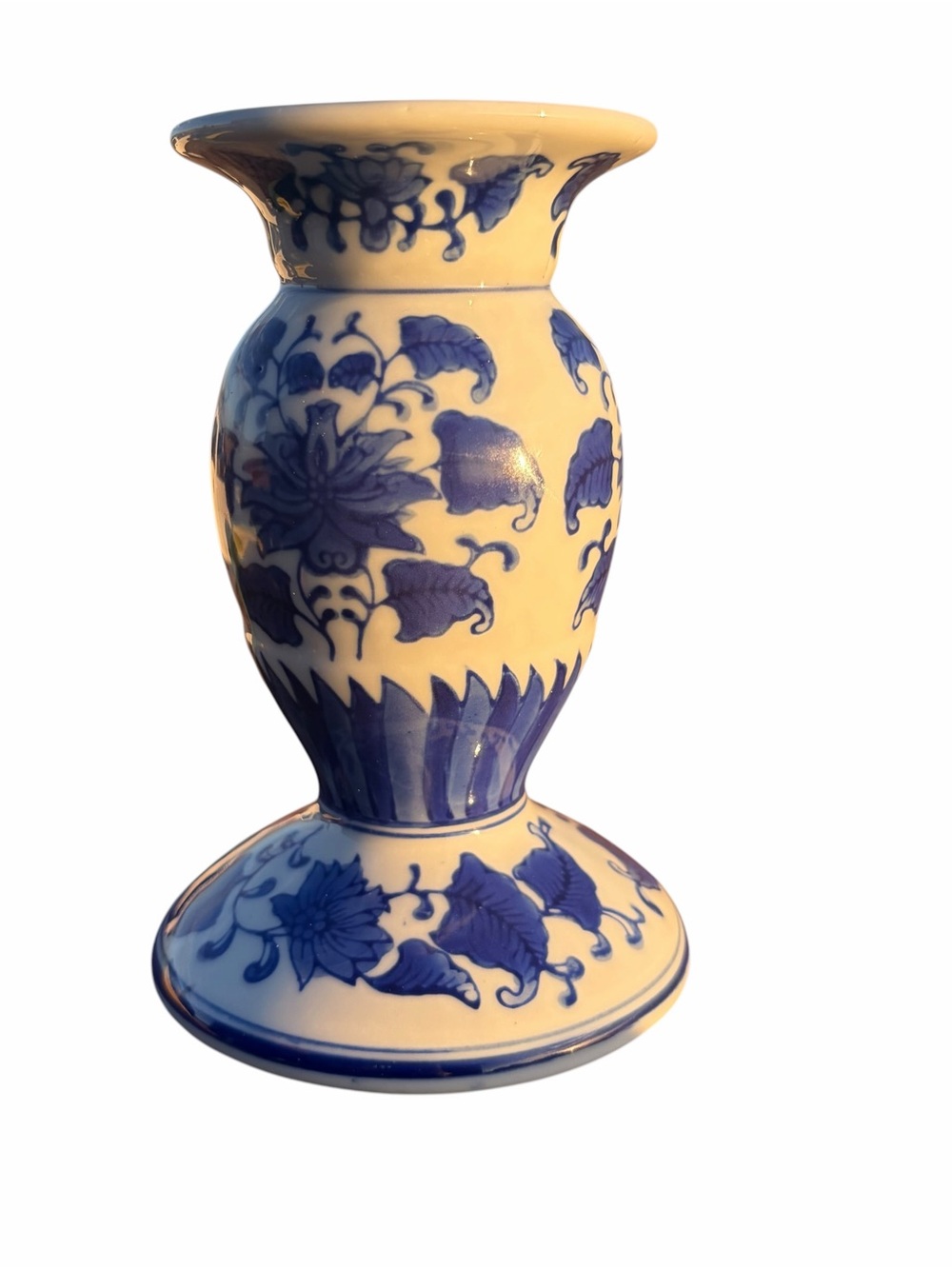 VINTAGE BLUE AND WHITE PORCELAIN PILLAR CANDLE HOLDER | CHINOISERIE FLORAL DESIG - Picture 6 of 9